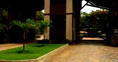 Casa em Condomínio com 5 quartos, 3 banheiros, 6 vagas e 712m² construída
