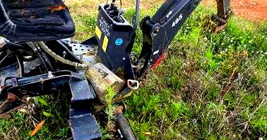 Implemento Braço de Retroescavadeira Paladin