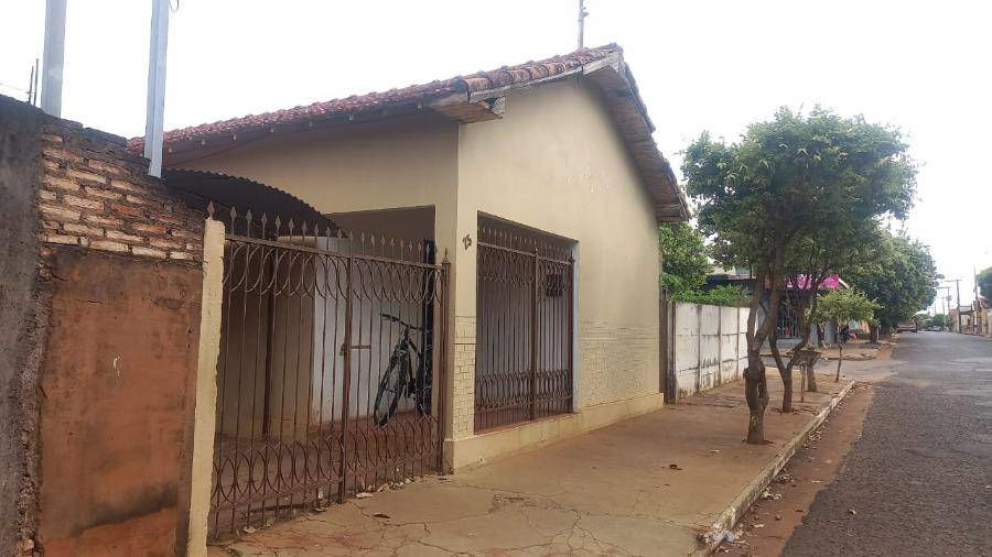 Casa com 2 quartos, 1 banheiro e 60m² construída, ocupada