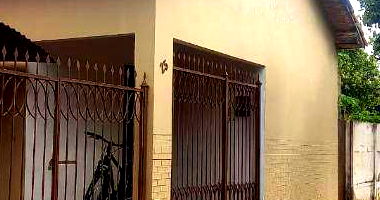 Casa com 2 quartos, 1 banheiro e 60m² construída, ocupada