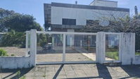 Casa em Xangri-La com 720m² de terreno e 224m² construída