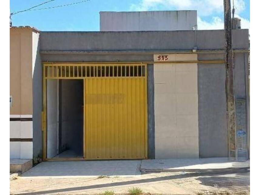 Casa Padrão Ocupada com 1 Vaga em Goiabarana