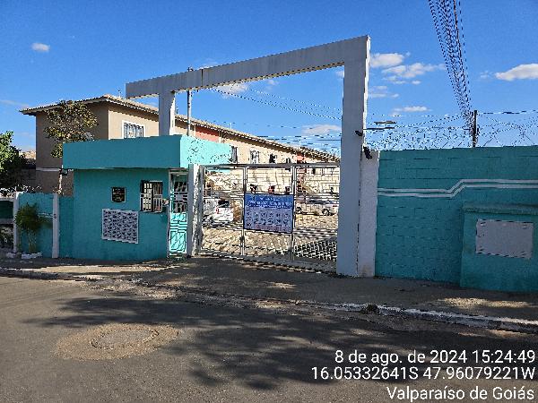 Apartamento com 2 Quartos e 1 Vaga em Valparaíso de Goiás