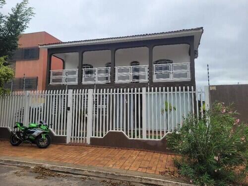 Casa com 4 quartos em Cuiabá, MT