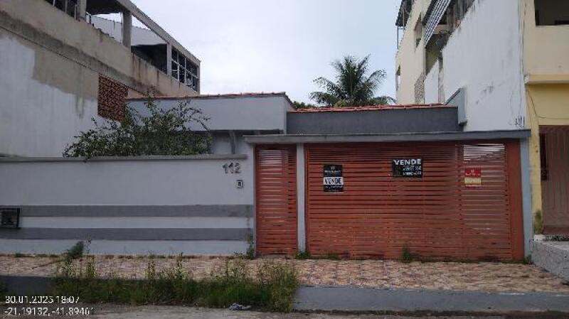 Casa 4 quartos, 2 banheiros, 2 vagas, 148,51m² construída, desocupada