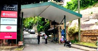 Casa Ocupada com 1 Banheiro em Jacarepaguá