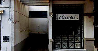 Loja 04 em Edifício Residencial Bristol, 30.44m²