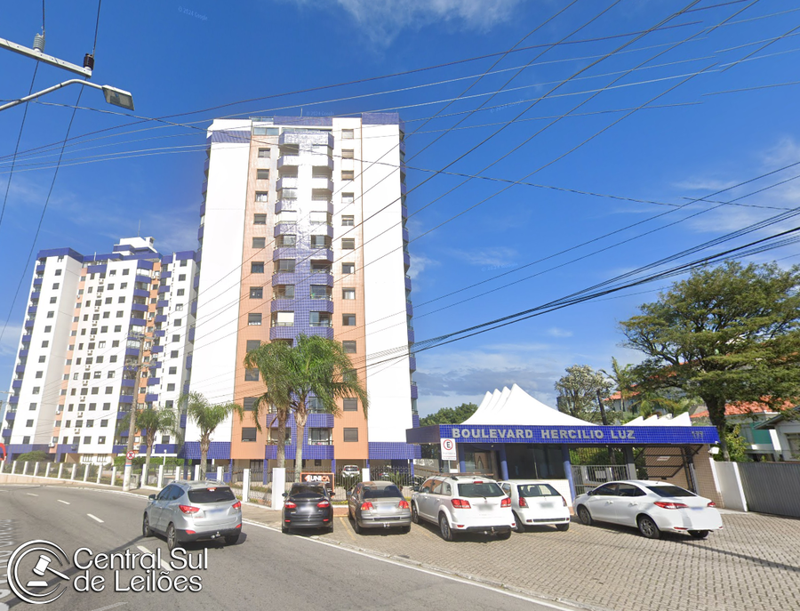 Apartamento 3 quartos com vaga de garagem e 100,6m² total