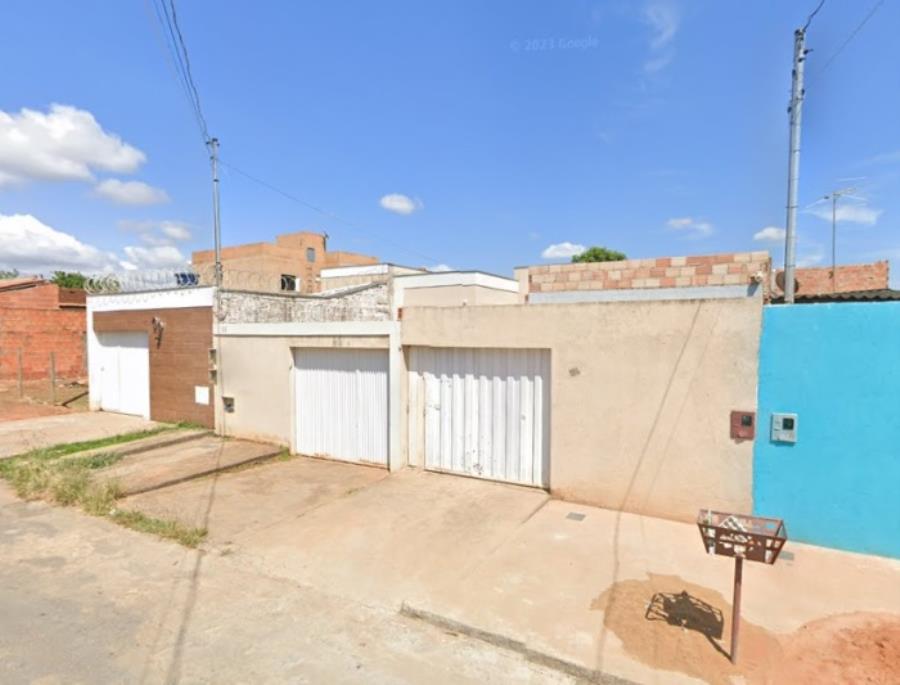 Casa com 2 quartos em Montes Claros/MG