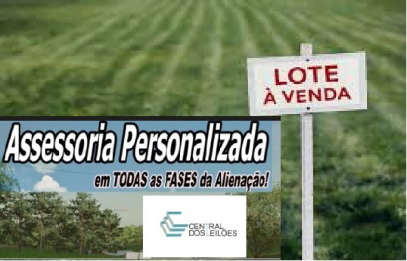 Terreno em Loteamento Vale das Esmeraldas com 200 m²
