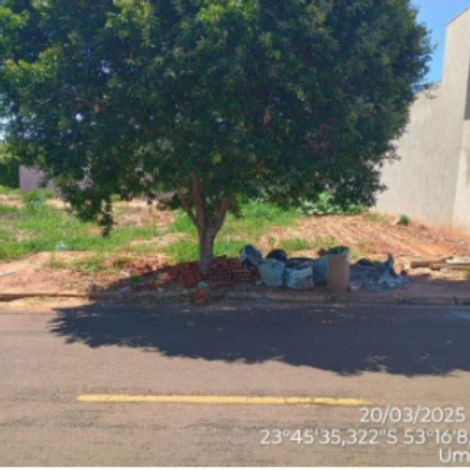 Terreno 220m² em Umuarama