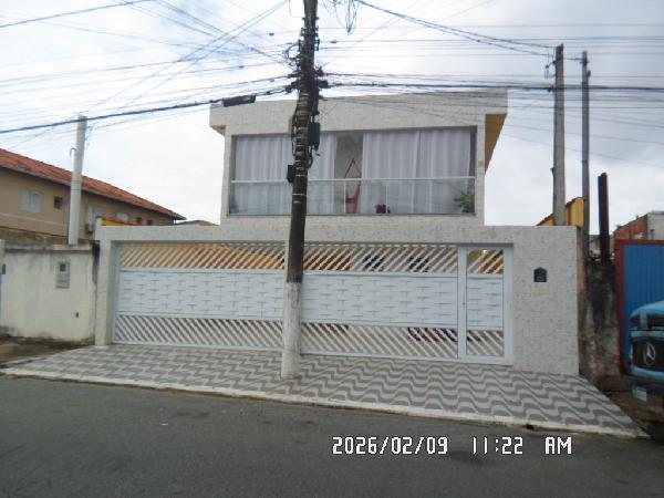 Casa com 2 quartos, 56,86m² e 1 vaga em Praia Grande
