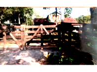 Casa com Boate e Deck em Madeira em Cuiabá