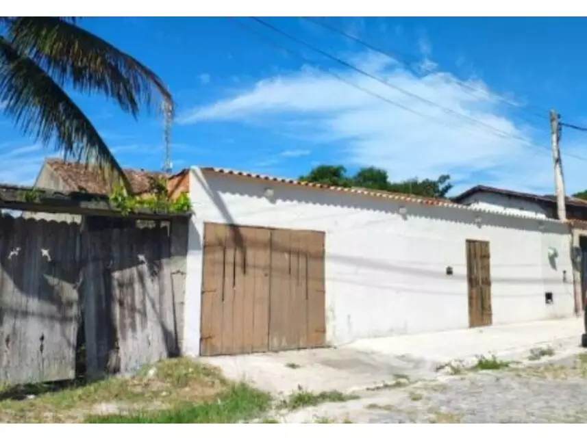 Casa em leilão com 179,48m² construída em Cabo Frio/RJ