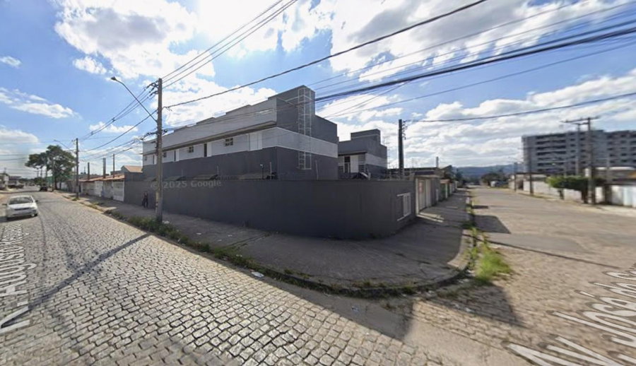 Casa com 76m², 1 vaga, ocupada, em condomínio