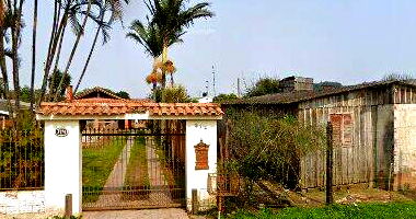 Imóvel residencial com galpão e piscina em Guaíba/RS