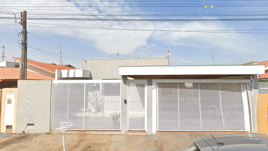 Casa 160m² Ocupada no Jardim Santa Monica