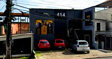 Prédio Comercial de 2 Andares com 5 Vagas em Manaus
