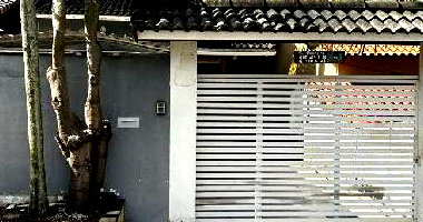Casa com 2 quartos, 2 banheiros e 68 m²