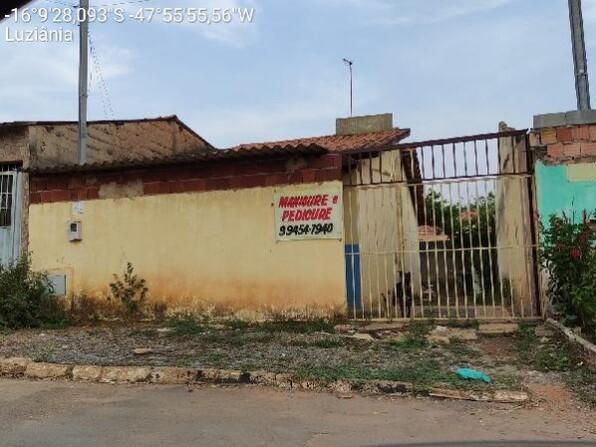 Casa com 2 quartos, 1 banheiro, 62.98m² área construída, 1 vaga