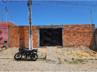 Casa com 2 quartos e terreno de 220m² em Parnaíba/PI