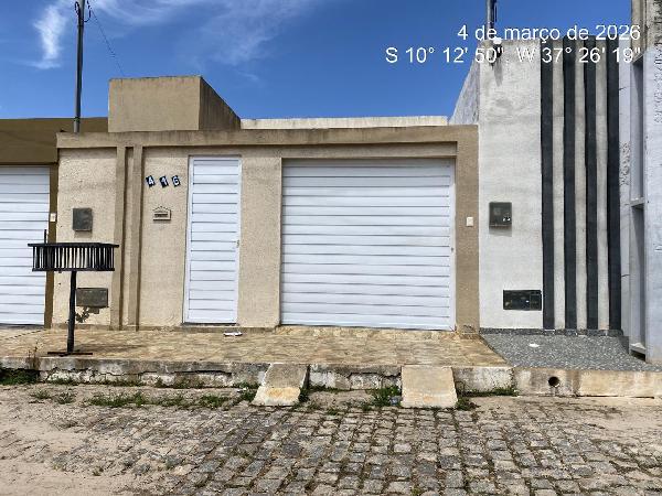 Casa com 2 quartos, 1 vaga e 82,05m² de área privada