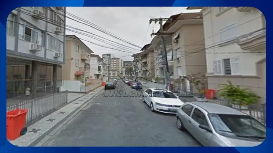 Apartamento com 3 quartos, 2 banheiros, 1 vaga, 70m²