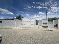 Apartamento com 2 quartos e vaga de garagem em Puxinanã