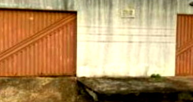 Casa com 3 quartos, 2 banheiros, 1 vaga, 164,65m² construída, imóvel ocupado