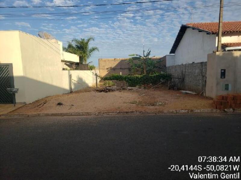 Terreno 225,75 m² em Valentim Gentil