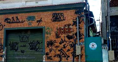 Casa com 2 quartos, 1 banheiro e 105m² área privativa