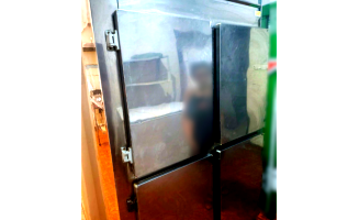 Lote com Geladeira Vertical, Formas de Manilha e Blocos Estruturais