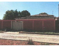 Casa residencial com 4 quartos, 1 banheiro, área construída de 171.3 m², ocupada