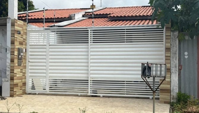 Casa com 2 quartos e 1 banheiro, 91 m², ocupada