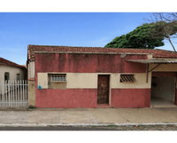 Casa com 3 quartos e 2 banheiros, desocupada, 84m²