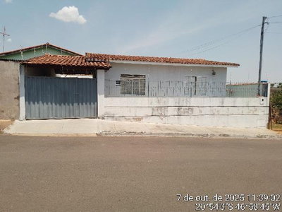Casa com 102,05m² em São Sebastião do Paraíso/MG