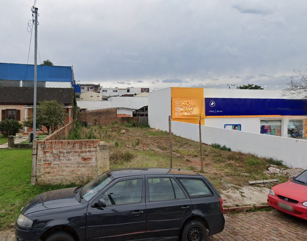 Terreno desocupado com 334,13m² - Ana Nery