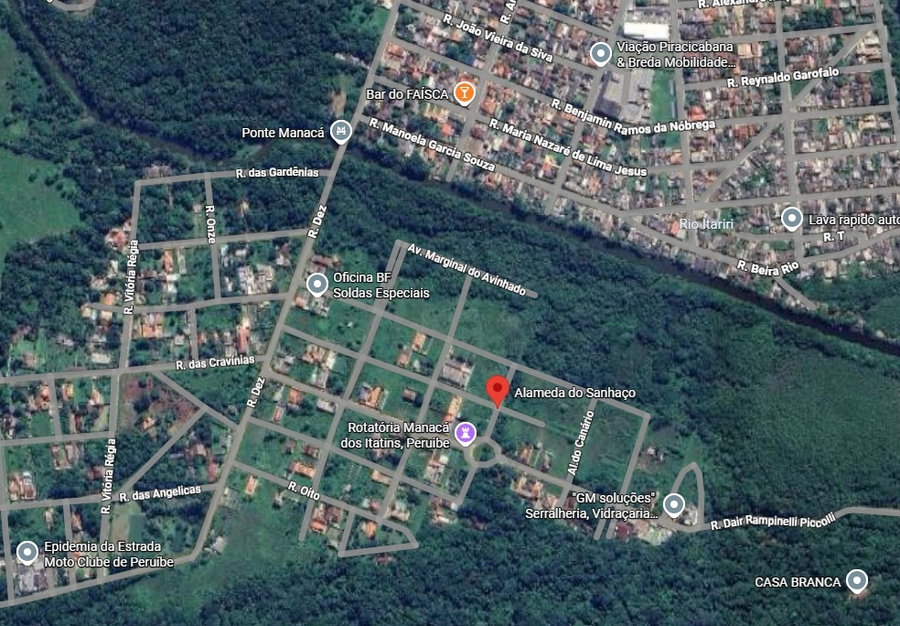 Terreno com Benfeitorias em Peruíbe - 360m²