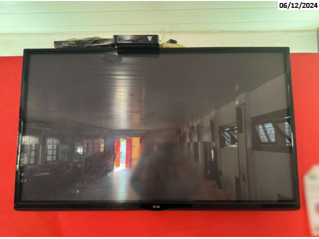 TV 50" - LG em bom estado de conservação