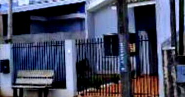 Casa com 85m² construídos, desocupada