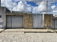 Casa com 2 quartos, 2 banheiros, 1 vaga e 69,68m² privativos