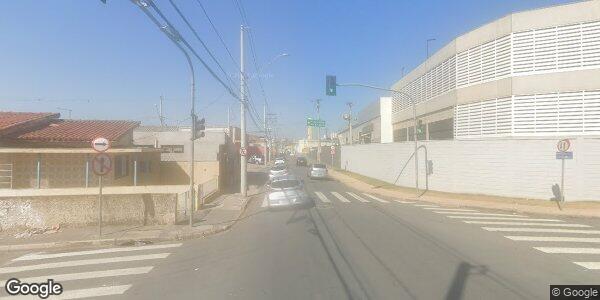 Casa residencial com 400m² área total