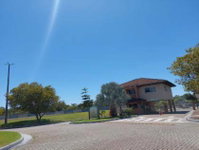 Apartamento com 3 quartos em Aquiraz/CE