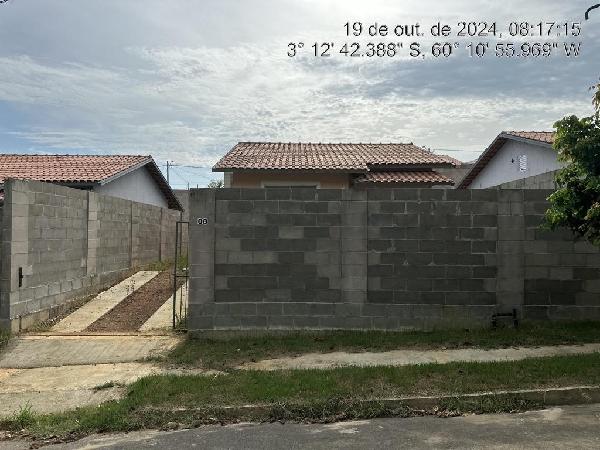 Casa com 2 Quartos e Área de Serviço em Iranduba