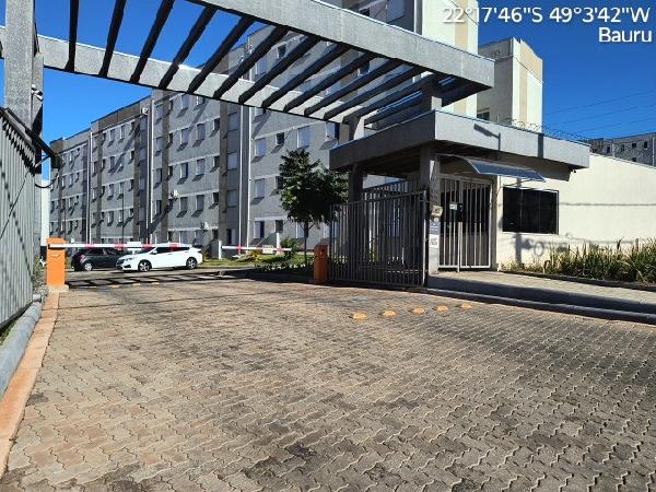 Apartamento com 2 quartos, 1 vaga de garagem, 87,86 m²