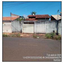 Casa com 2 quartos, 70m², 300m² de terreno e 1 vaga em Itumbiara/GO