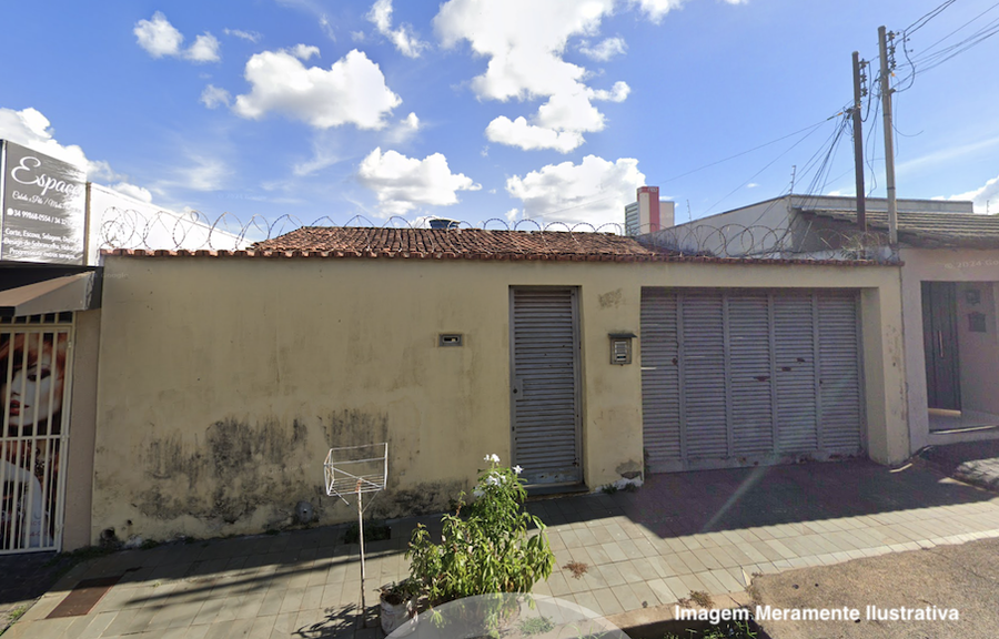 Casa ampla com 3 suítes, 2 banheiros, 2 vagas e 315m² construída