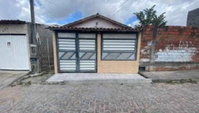 Casa padrão 2 quartos 1 banheiro 40m² ocupada