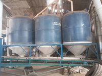Plataforma com Rosca Infinita, Silos de Trigo e Motores