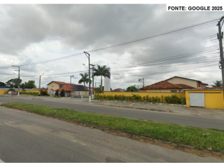 Casa com 73,2m², 2 quartos, desocupada